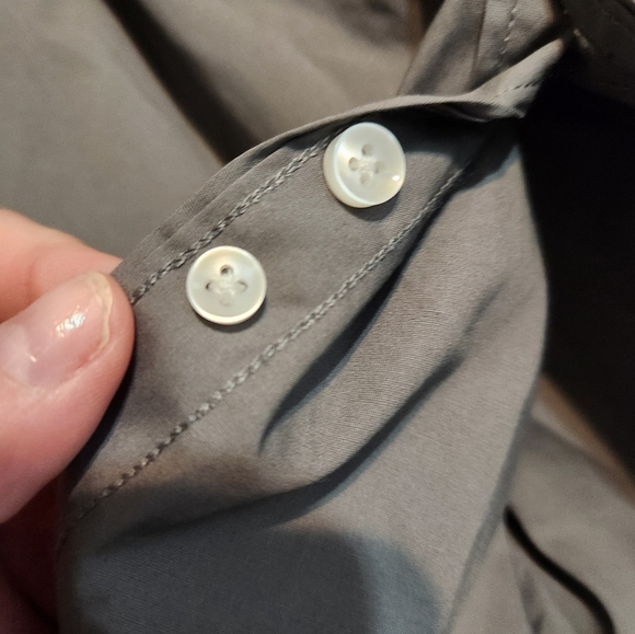 Saks Fifth Avenue Men's XL Dress Shirt Dark Gray Long Sleeve NWT - Picture 7 of 8